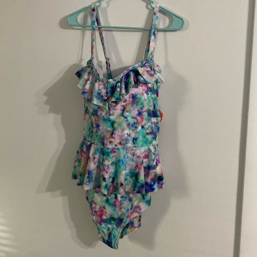 Watercolor ruffle 1 piece swimsuit
